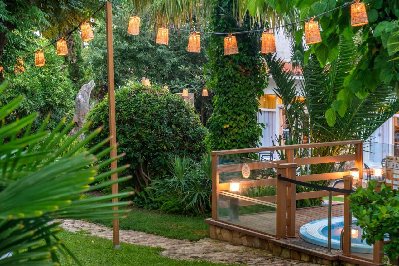 Hotel Ght Neptuno-Tossa & Venus Spa Tossa de Mar Eksteriør billede